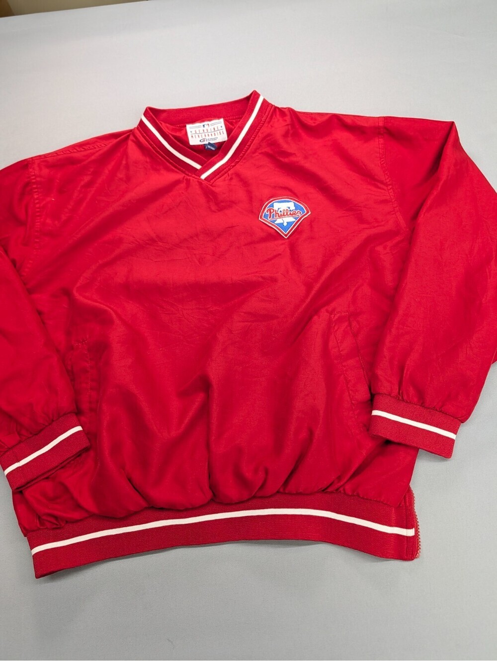 Phillies MLB G-III Carl Banks Pullover Jacket Large Red